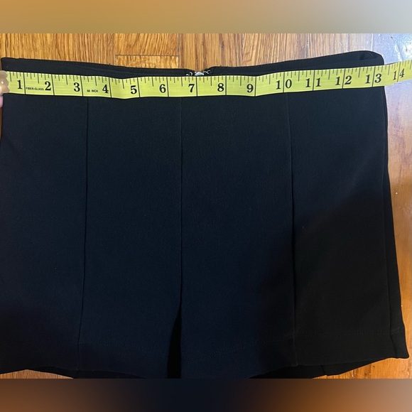 Black shorts New without tags - Picture 4 of 5